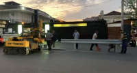 Барьерное ограждение для выделения полосы общественного транспорта устанавливают в районе Центрального рынка